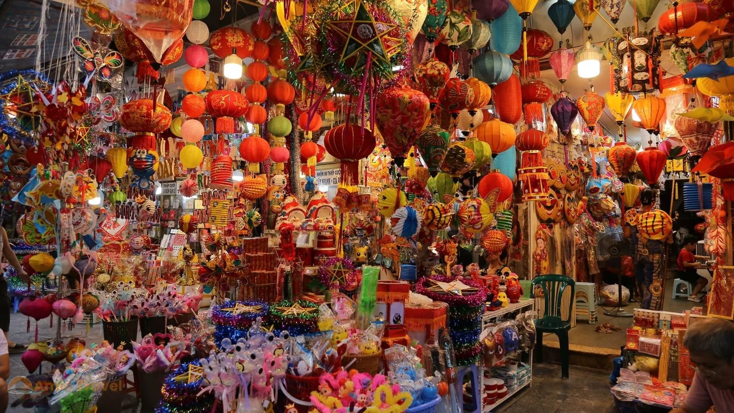 Vietnam Mid-Autumn Festival Tet Trung Thu 2026 Hanoi Hang Ma Street lanterns September 25