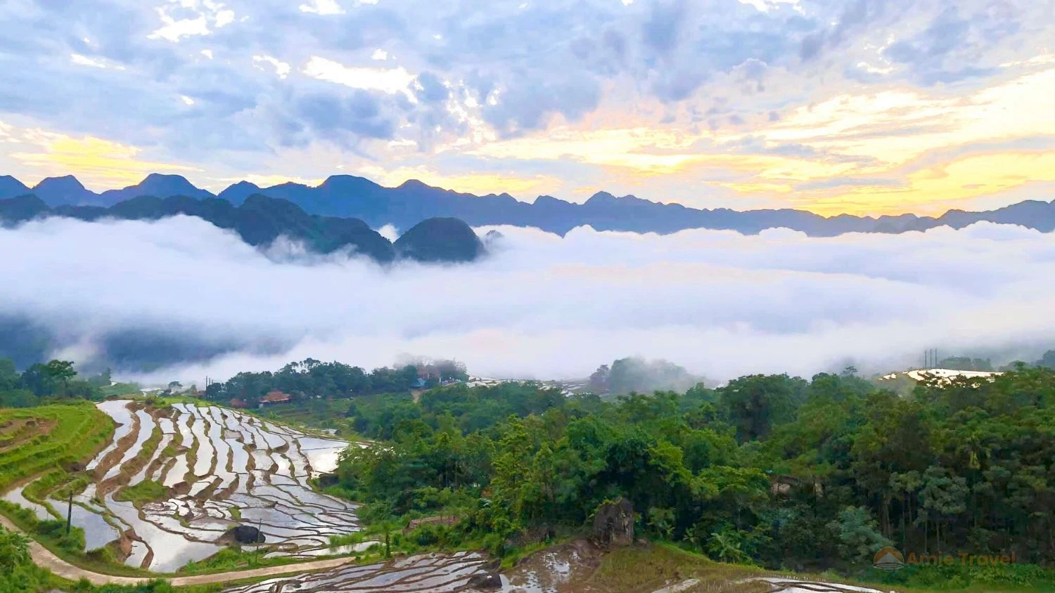 Pu Luong Nature Reserve cloud hunting in November,
low morning mist filling the valley between limestone
karst ridges in Thanh Hoa province Vietnam